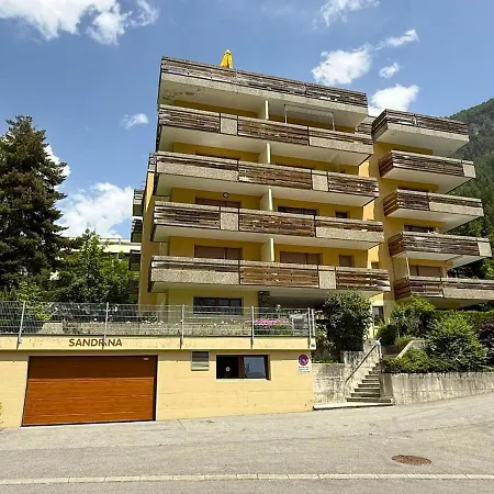 Sandrina 101 לויקרבאד